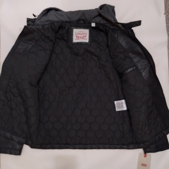 Men's Levi Leather Biker Jacket - Picture 4 of 10